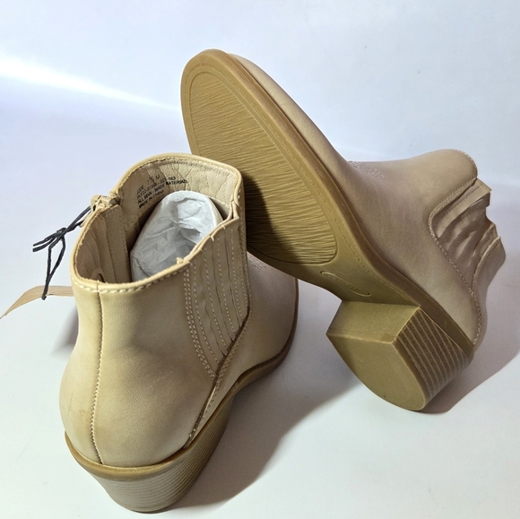 New Frye & Co Jude Ankle Beige Cream Boho Cowgirl Moto Biker Casual Boots Sz 7.5 - Picture 12 of 13